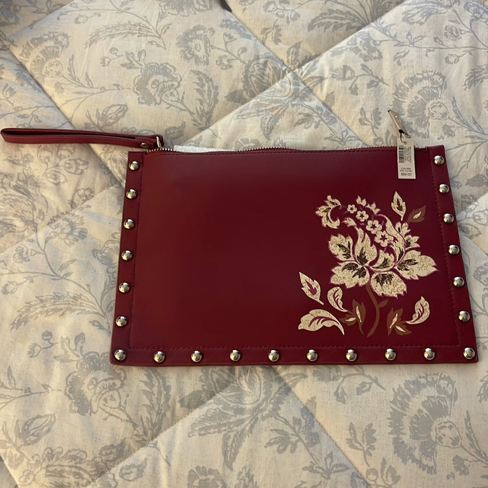 White House black market clutch